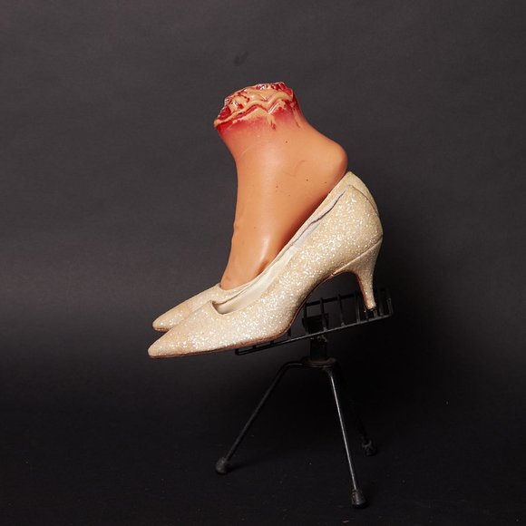 1960s White Ivory Sparkle Pumps Heels - Picture 4 of 8